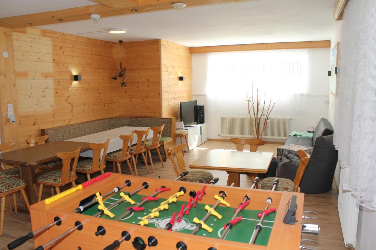 Hotel Garni Waldhof - Wohlfuehlen Am Lech Штанцах Экстерьер фото